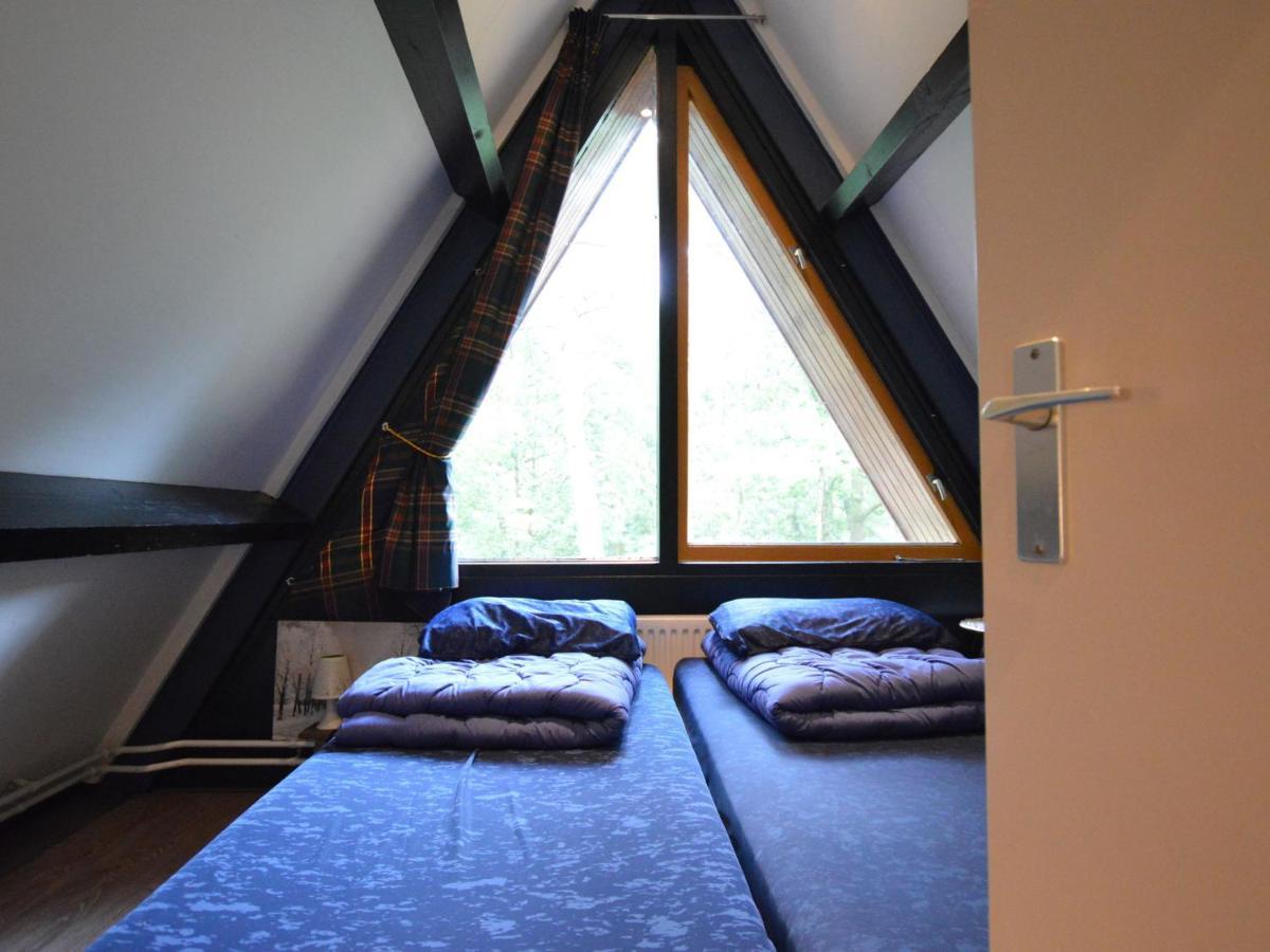 Tranquil Holiday Home In Limburg Amid A Forest Stramproy Экстерьер фото